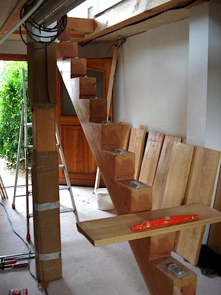 Escalier_a_limon_central.jpg
