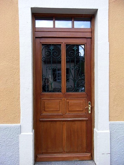 Porte_dentree_2.jpg