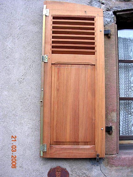 Volet_a_persiennes.jpg